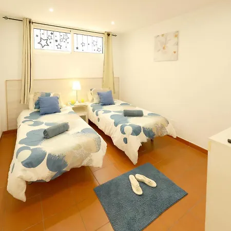 Casa Chloe Tías